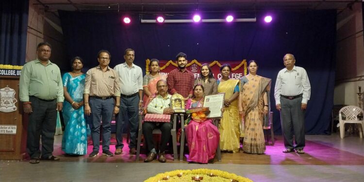 ಉಷಾರಾಣಿ ಎಸ್.ಸುವರ್ಣ ಮೆರೆನ್ ಕಾಲೇಜಿಡ್ ಅಗತುದ್ ಕೊರ್ದ್ ಮಾನಾದಿಗೆ ಮಲ್ತಿನ ಪೊರ್ತು..