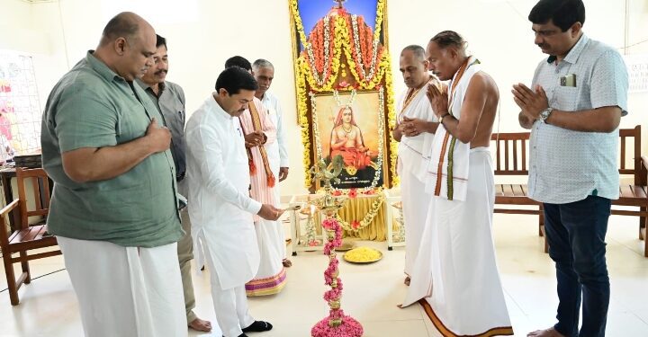 ಶಿವಪಾಡಿಗ್ ಭೇಟಿ ಕೊರಿನ ಬಿ.ಎಲ್.ವರ್ಮ..