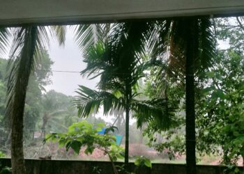 ಬೆಚ್ಚೊಡಿತ್ತಿನ ಉಡುಪಿದಕ್ಲೆಗ್ ತಂಪು ಮಲ್ತಿನ ವರುಣೆ..