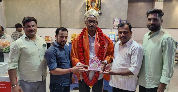 ಕಲ್ಬುರ್ಗಿ ಪತ್ರಕರ್ತರೆನ ಸಂಘದ ಅಧ್ಯಕ್ಷೆರೆಗ್ ಹೋಟೆಲ್‌ ಪಂಚಮಿ ವತಿಡ್ದ್ ಮಾನಾದಿಗೆ..