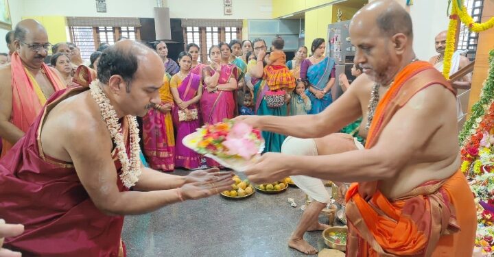ವಿಶ್ವಗುರುಕುಲಾಯಿನ ಶ್ರೀ ಮಧ್ವಾಚಾರ್ಯೆರ್ ಅಮೋಘವಾಯಿನ ಕೊಡುಗೆ ಕೊರ್ತೆರ್:ಪುತ್ತಿಗೆ ಶ್ರೀ..