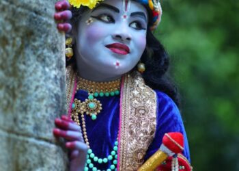 ಧರ್ಮನೇ ಆದ್ ಅವತರಿತೆ “ಕ್ರಷ್ಣೆ”