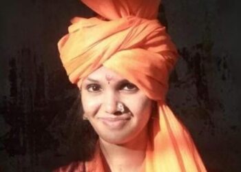 ಕೇಸರಿ ಪೇಟದ ಚೈತ್ರಾ ಕರ್ಪಿಲ್ ಡ್…