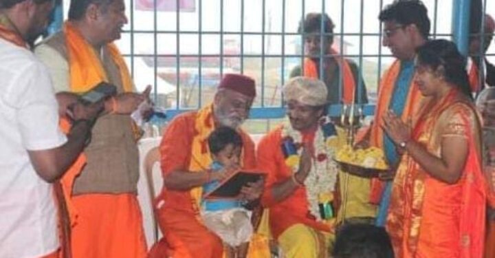 ಪ್ರಮೋದ್ ಮುತಾಲಿಕೆರೆಡ್ದ್ ದತ್ತಪೀಠೊಡ್ ಜೋಕ್ಲೆಗ್ ಅಕ್ಷರಾಭ್ಯಾಸ..