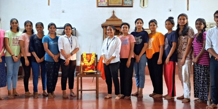ಸ್ವಾಮಿ ವಿವೇಕಾನಂದೆರೆನ ಪುಟ್ಟುಪರ್ಬ ಆಚರಣೆ ಮಲ್ತಿನ ಎಬಿವಿಪಿ.