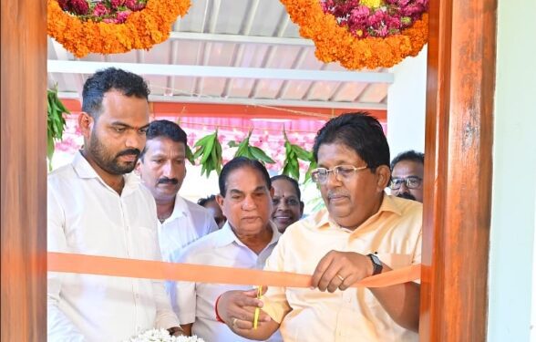 ಶ್ರೀ ಮಹಾಲಕ್ಷ್ಮೀ ಇಲ್ಲ್ ಹಸ್ತಾಂತರ.