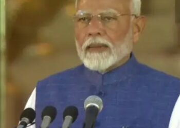 ಮೋದಿ ದೇಶದ ಪ್ರಧಾನಿಯಾದ್ ಪ್ರಮಾಣವಚನ.