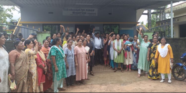 ಪಿಡಿಓ ನ ಮಿತ್ತ್ ಗ್ರಾಮಸ್ಥೆರೆಗ್ ಅಸಮಾಧಾನ.