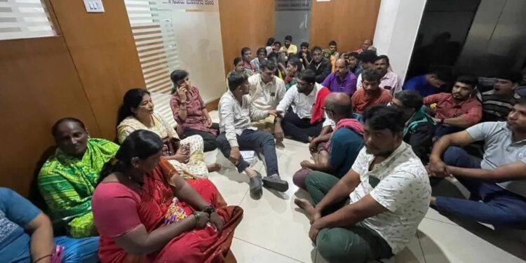 ಮಹಾನಗರಪಾಲಿಕೆಡ್ ಧರಣಿ