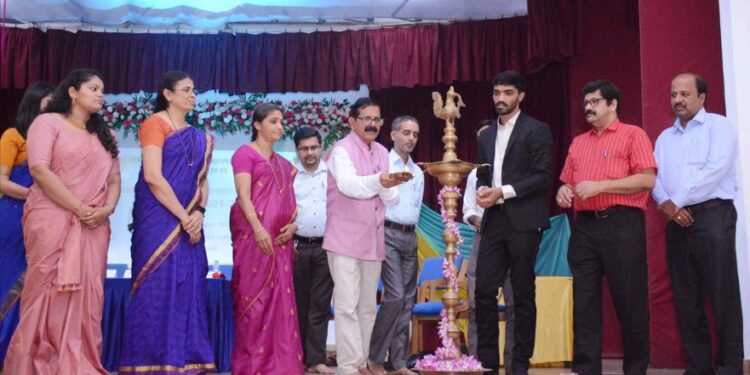 ಧರ್ಮಸ್ಥಳ ಆಯುರ್ವೇದ ಕಾಲೇಜ್