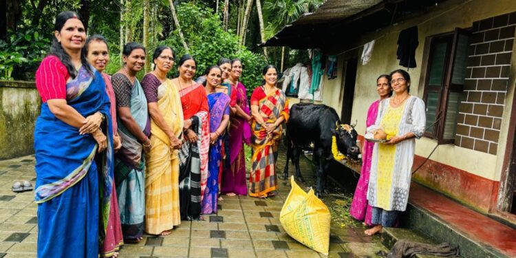 ಪುಣ್ಯಕೋಟಿ ಸೇವಾಬಳಗದ ಗೋಪೂಜೆ