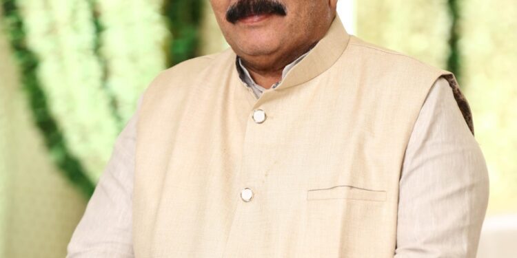 ವಿಷ್ಣುಪಾದ ಸೇರಿನ ದಾಮೋದರ ನಿಸರ್ಗ