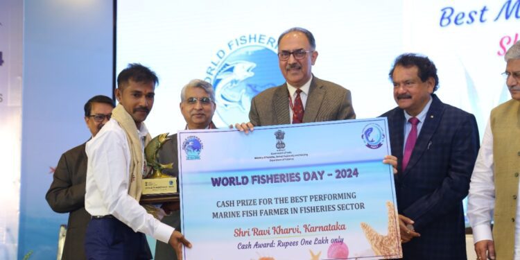 ರವಿ ಖಾರ್ವಿಗ್ ಕ್ರಷಿಕ ಪ್ರಶಸ್ತಿ.