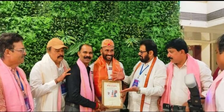 ತೌಳವ ಸಿರಿ ಪ್ರಶಸ್ತಿ