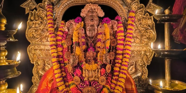 ಬಪ್ಪನಾಡು ಡ್ ಅಷ್ಟಮಂಗಳ ಪ್ರಶ್ನೆ