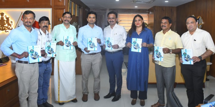 ತುಳು ನೋಟ್ ಪುಸ್ತಕ ಬುಡುಗಡೆ.