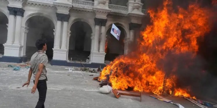 ನೇಪಾಳಡ್ ಅಮಾನವೀಯ ಘಟನೆ