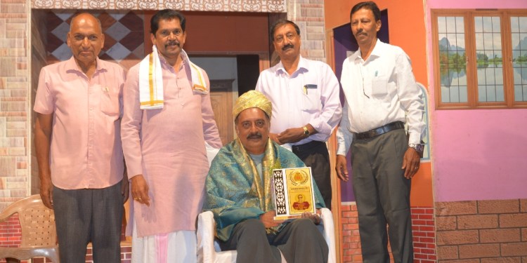 ನಾಟಕ ಪರ್ಬಗ್ ಪ್ರಕಾಶ್ ರೈ ಭೇಟಿ