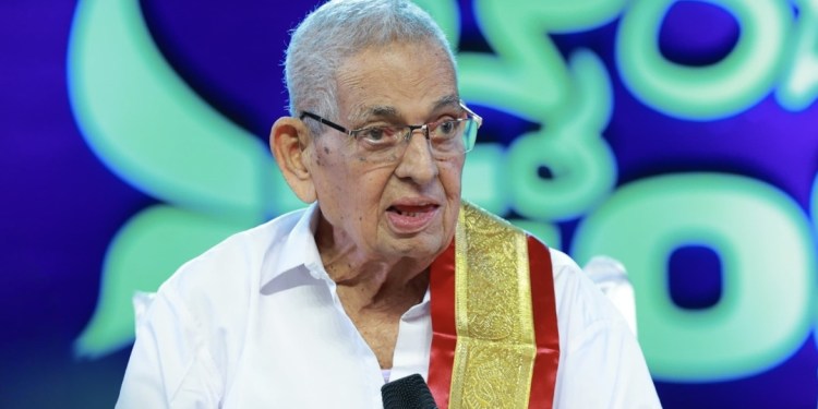 ವಿಷ್ಣು ಪಾದ ಸೇರಿನ ಅಪ್ಪಣ್ಣ ಹೆಗ್ಡೆ.