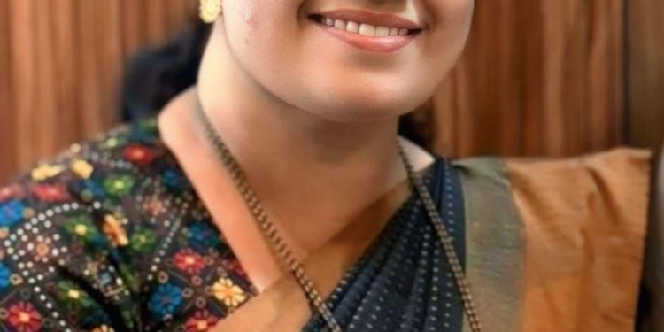ಗೀತಾ ಲಕ್ಷ್ಮೀಶ್ ಮೆರೆಗ್ ವೀರ ರಾಣಿ ಅಬ್ಬಕ್ಕ ಪ್ರಶಸ್ತಿ.