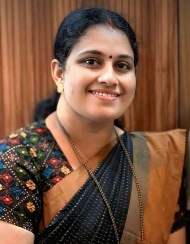 ಅಪ್ಪೆ ಗರ್ಬೊರ್ದು ಬೂಮಿ ಗರ್ಬೊಗ್