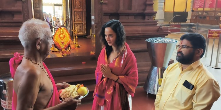 ಶಾನ್ವಿ ಶ್ರೀ ವತ್ಸವ ಕಾಪುಗ್ ಭೇಟಿ