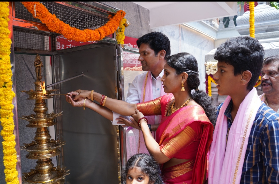 ಮುಖ್ಯ ಪ್ರಾಣಗ್ ಸಾಣಾದಿಗೆ ಕೊಡುಗೆ
