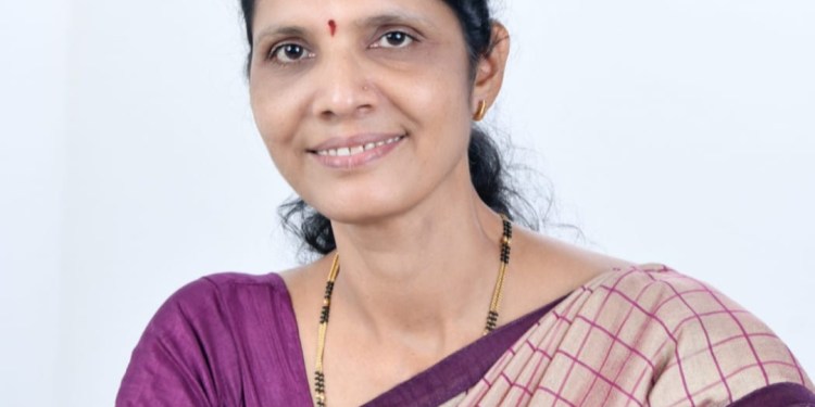 ದಧೂಟಿಬನ ಕಾದಂಬರಿಗ್ ಪಣಿಯಾಡಿ